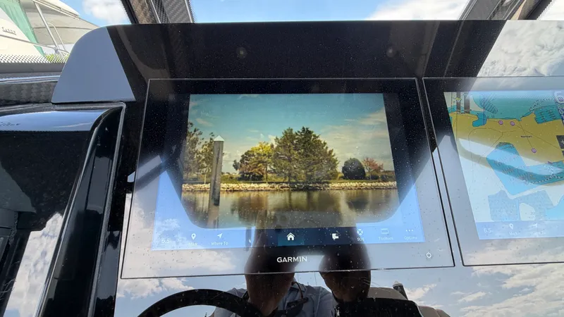 Slide: The Image of Scout 260 LXF 2027 - 30
