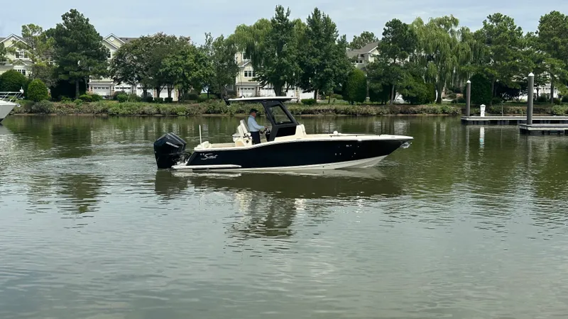 Slide: The Image of Scout 260 LXF 2027 - 8