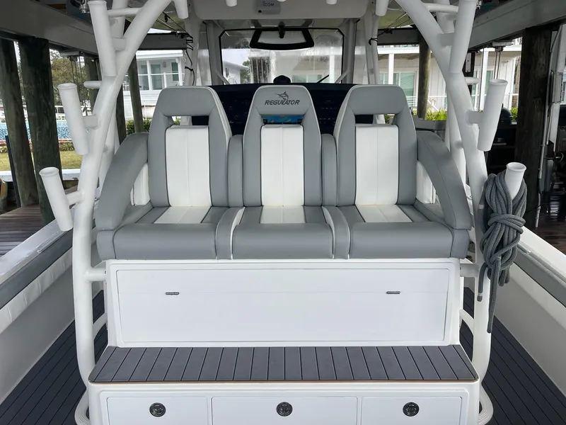 Slide: The Image of 2020 Regulator 41 boat with gray and white seating. - 6