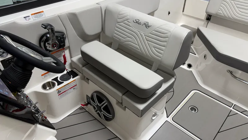 Slide: The Image of Sea Ray SDX 230 Surf 2026 - 58