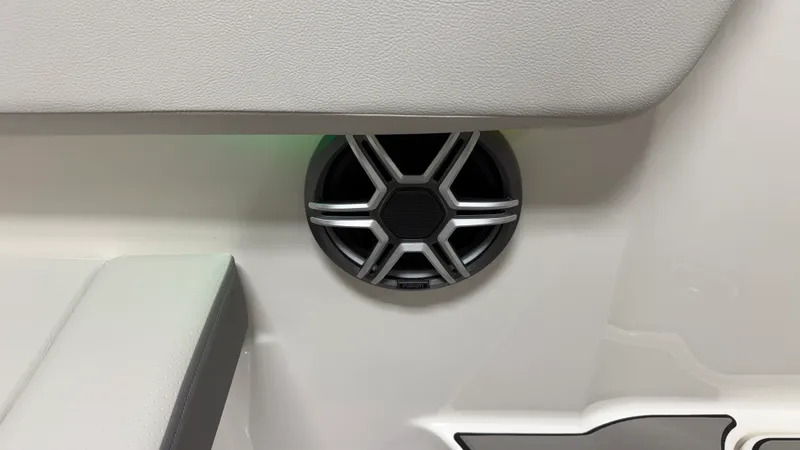 Slide: The Image of Sea Ray SDX 230 Surf 2026 - 56