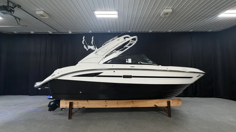 The Image of Sea Ray SDX 230 Surf 2026 - 0
