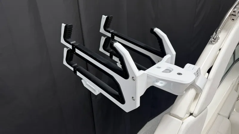 Slide: The Image of Sea Ray SDX 230 Surf 2026 - 101