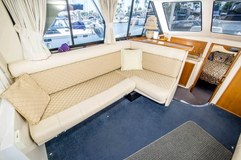 Slide: The Image of Riviera 36 Flybridge 2000 - 11