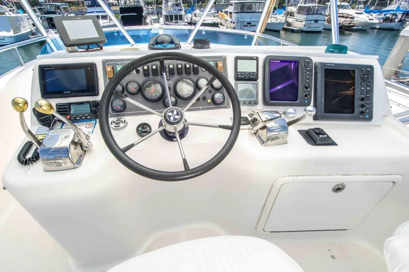 Slide: The Image of Riviera 36 Flybridge 2000 - 7
