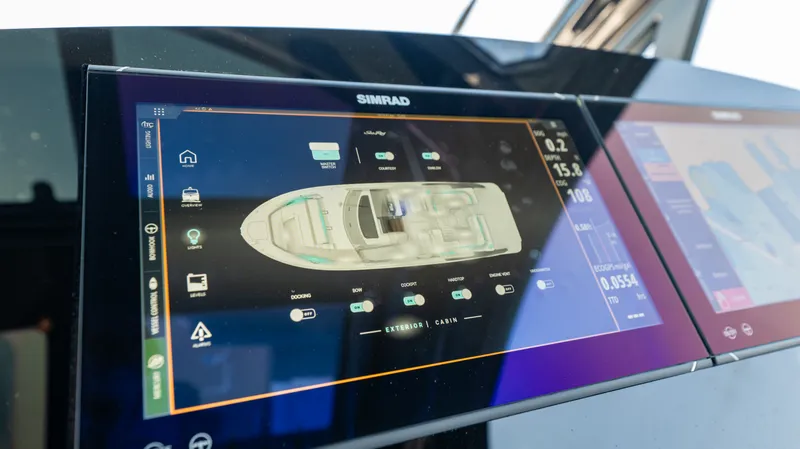 Slide: The Image of Sea Ray Sundancer 370 Outboard 2026 - 57