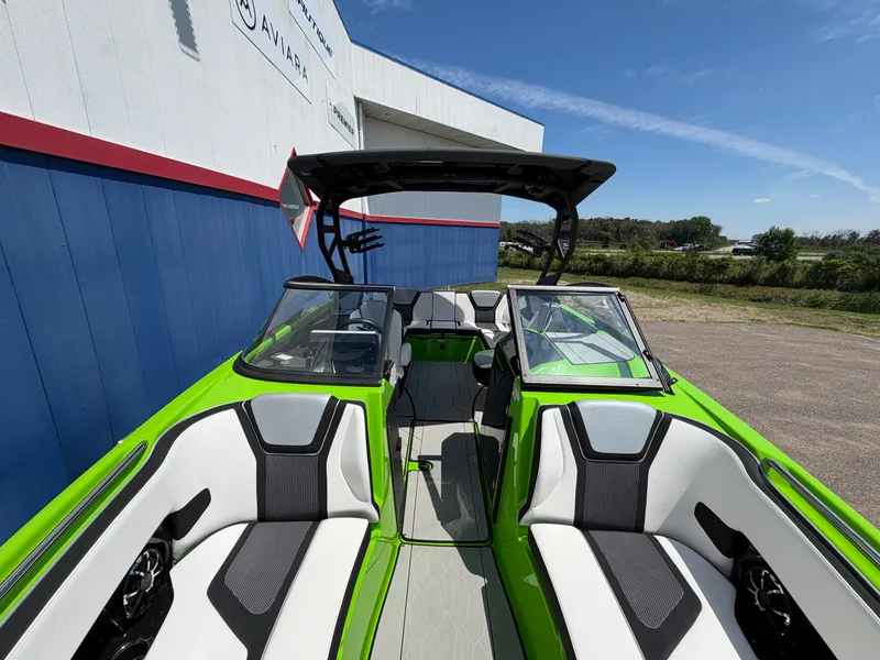 Slide: The Image of Yamaha 255X 2022 - 39