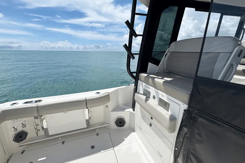 Slide: The Image of Boston Whaler 365 Conquest 2026 - 12