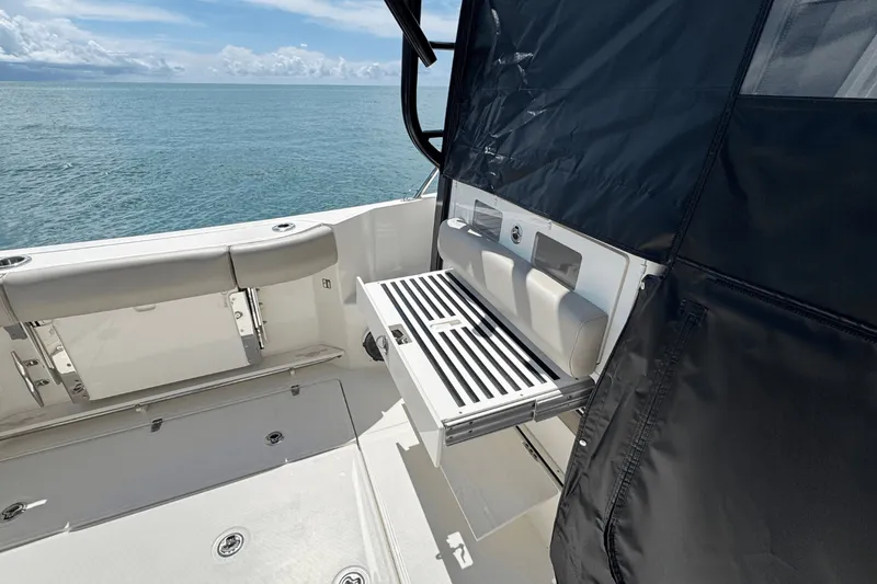 Slide: The Image of Boston Whaler 365 Conquest 2026 - 16