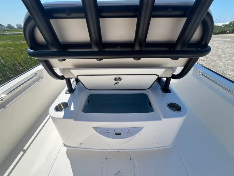 Slide: The Image of Boston Whaler 210 Montauk 2027 - 4