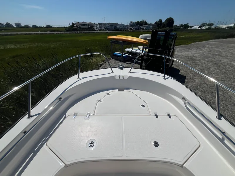Slide: The Image of Boston Whaler 210 Montauk 2027 - 12