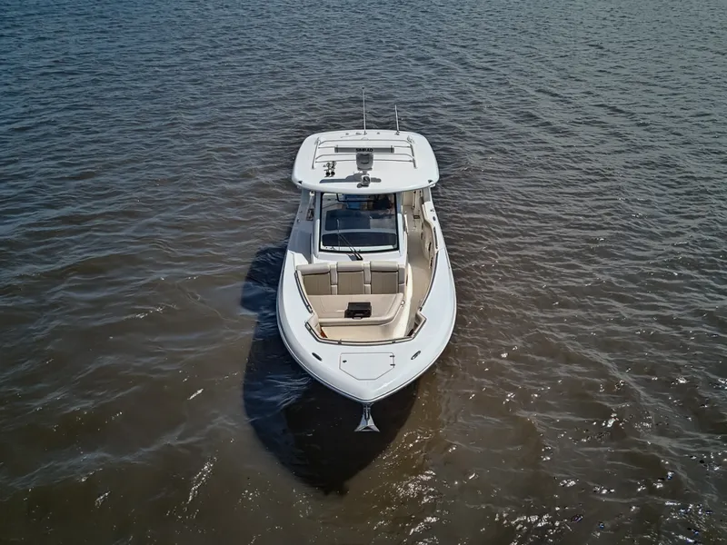 Slide: The Image of Boston Whaler 350 REALM 2025 - 10