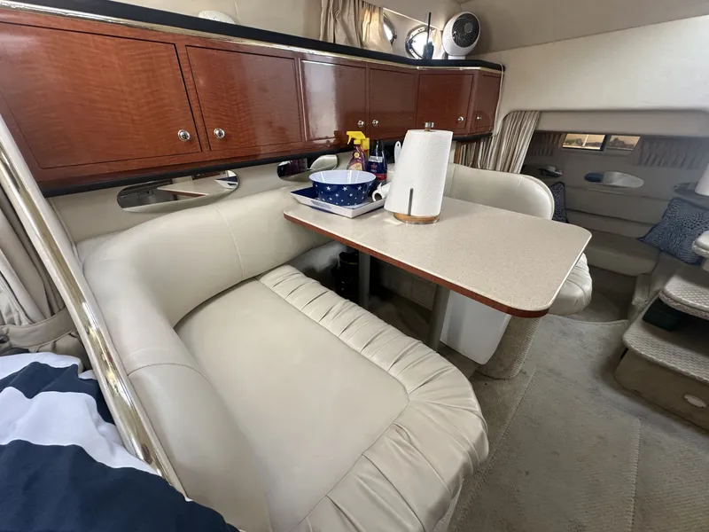 Slide: The Image of Sea Ray 310 SUNDANCER 2002 - 20