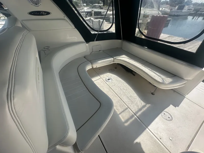 Slide: The Image of Sea Ray 310 SUNDANCER 2002 - 6