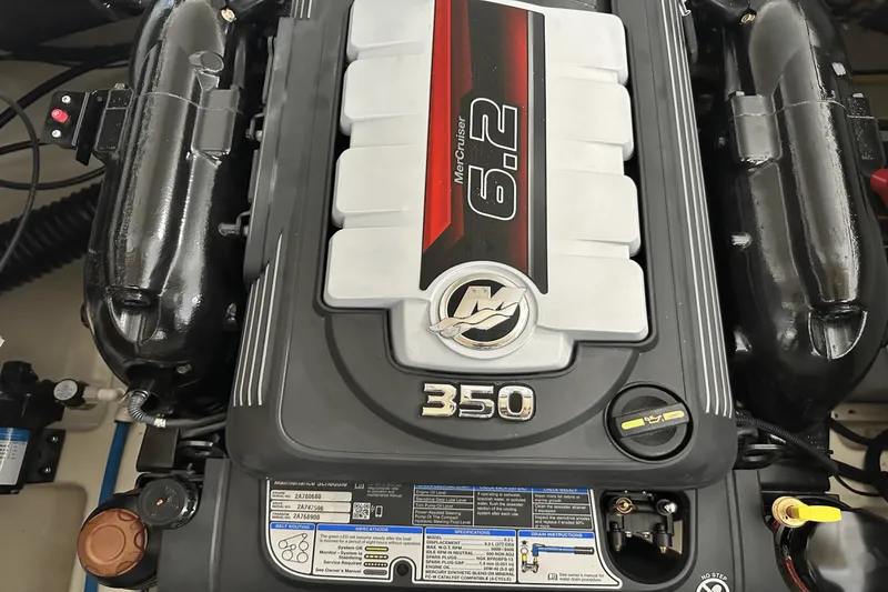 Slide: The Image of Chris-Craft 25 GT 2024 - 31