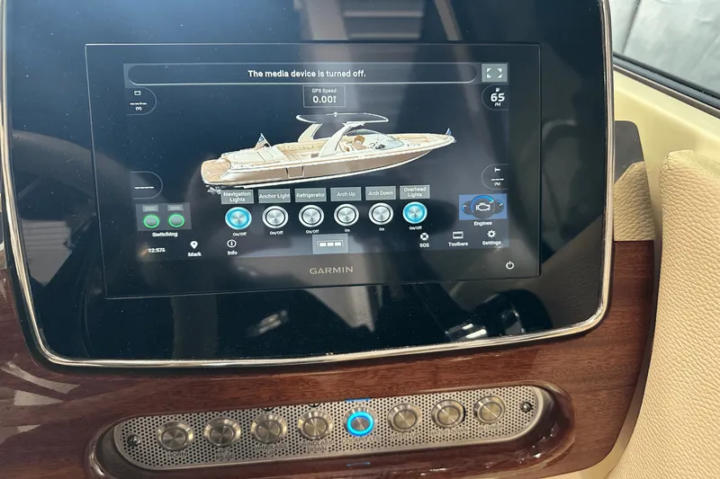 Slide: The Image of Chris-Craft 25 GT 2024 - 47