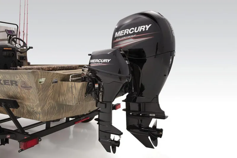 Slide: The Image of Tracker Grizzly 2072 CC Sportsman Kicker 2019 - 12