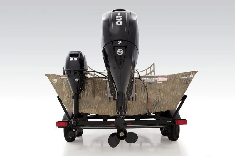 Slide: The Image of Tracker Grizzly 2072 CC Sportsman Kicker 2019 - 13