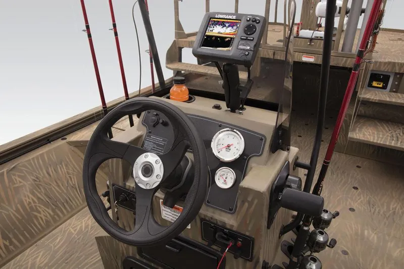 Slide: The Image of Tracker Grizzly 2072 CC Sportsman Kicker 2019 - 19