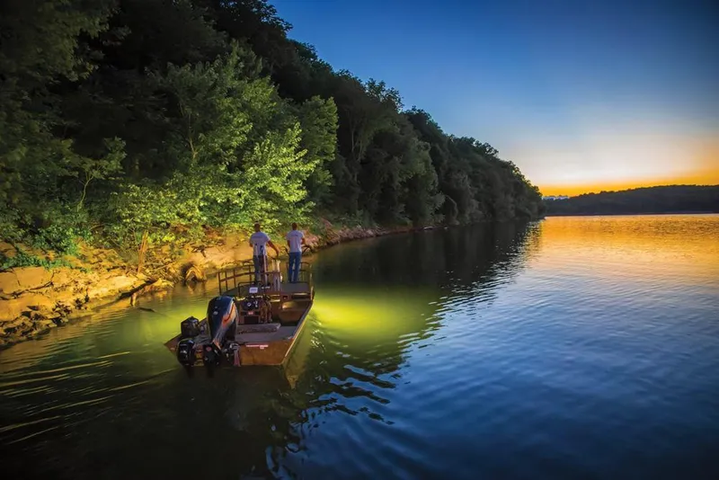 Slide: The Image of Tracker Grizzly 2072 CC Sportsman Kicker 2019 - 6