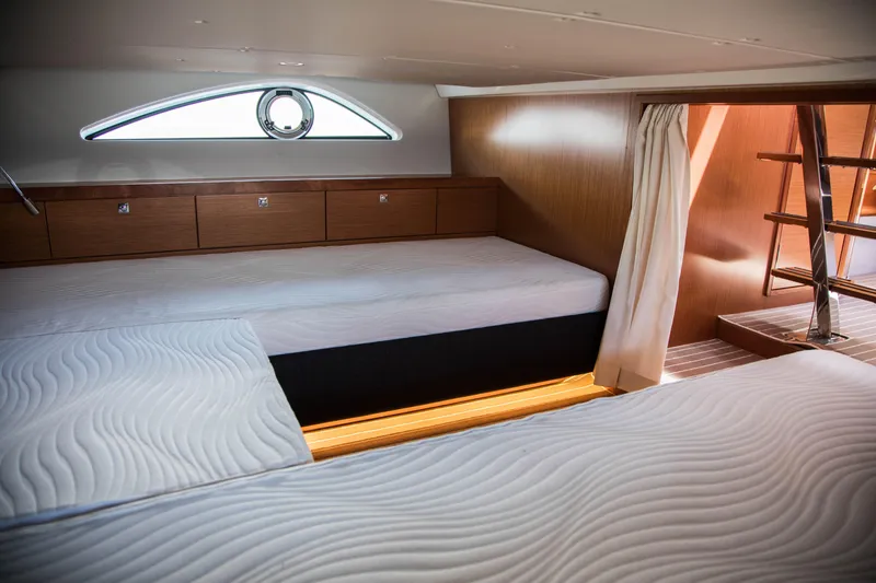 Slide: The Image of Luxurious cabin interior of 2023 Keizer 42 yacht with comfortable bedding. - 27