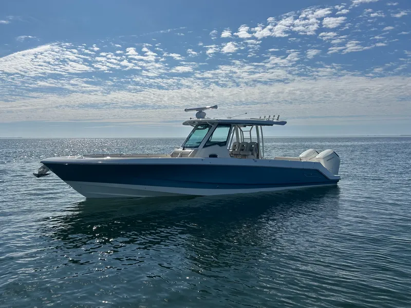 Slide: The Image of Boston Whaler 360 Outrage 2026 - 2