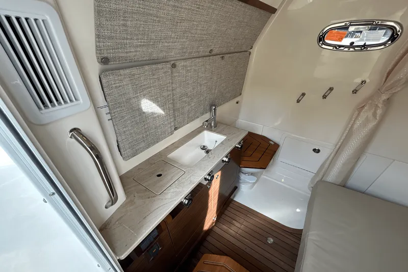 Slide: The Image of Boston Whaler 360 Outrage 2026 - 24