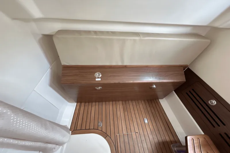 Slide: The Image of Boston Whaler 360 Outrage 2026 - 27