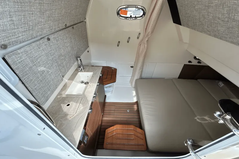 Slide: The Image of Boston Whaler 360 Outrage 2026 - 31