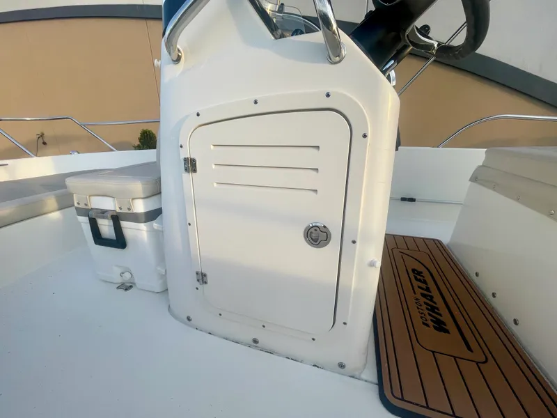 Slide: The Image of Boston Whaler 170 Dauntless 2017 - 7