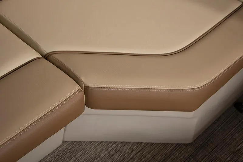 Slide: The Image of 2022 Veranda VISTA VIEW 22RC tan and beige boat seating - 12
