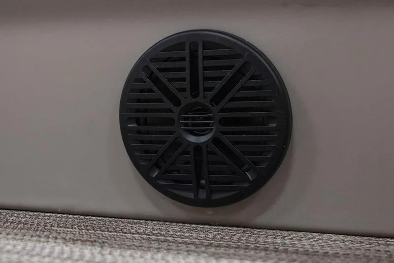 Slide: The Image of 2022 Veranda VISTA VIEW 22RC boat speaker detail. - 21