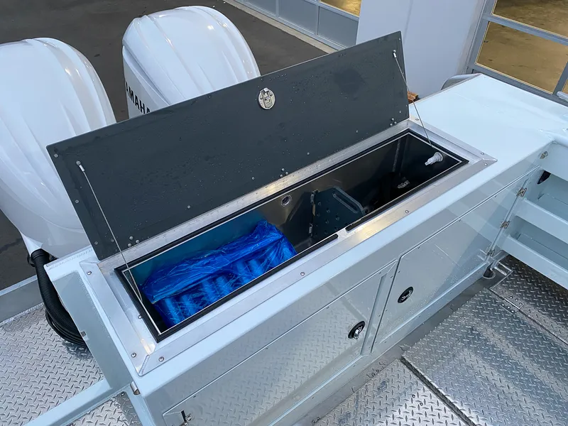 Slide: The Image of Hewescraft 290 Adventure 2025 - 21