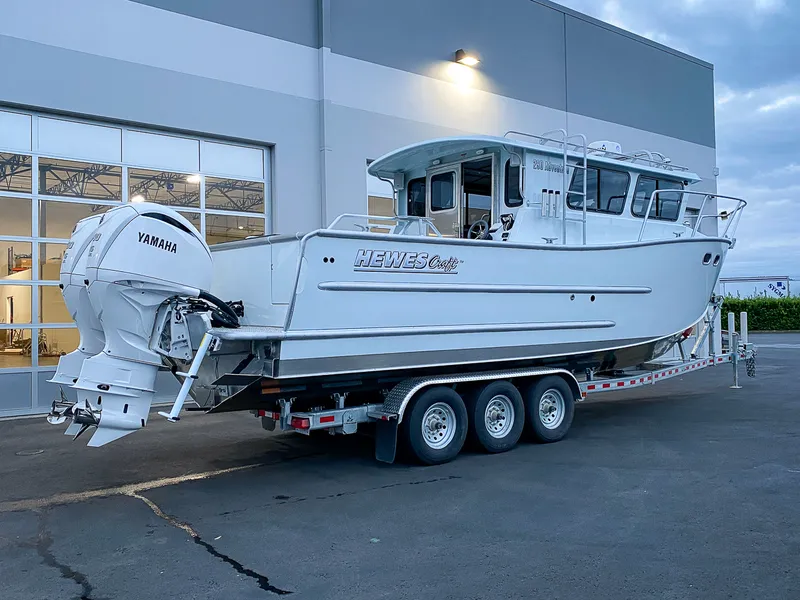 Slide: The Image of Hewescraft 290 Adventure 2025 - 4