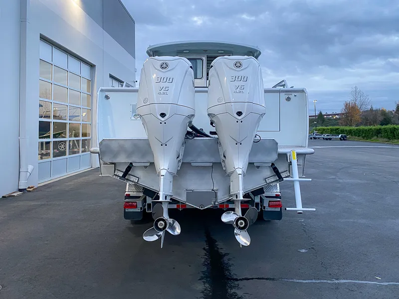 Slide: The Image of Hewescraft 290 Adventure 2025 - 5