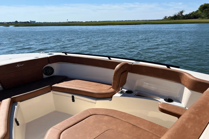 Slide: The Image of Scout 240 XSF 2026 - 22