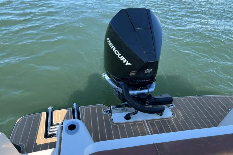 Slide: The Image of Scout 240 XSF 2026 - 6