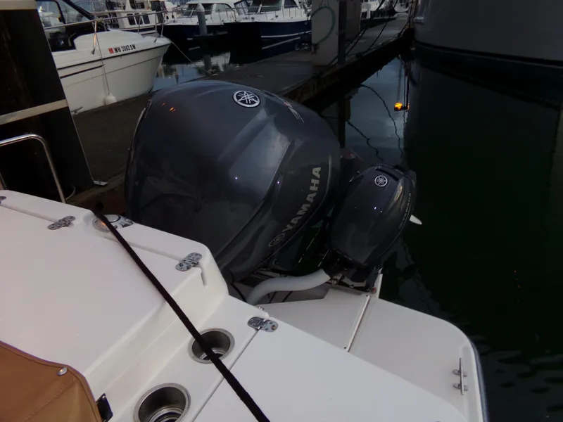 Slide: The Image of Ranger Tug R-27 2021 - 31