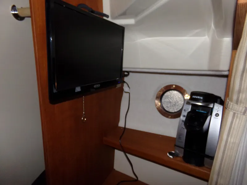 Slide: The Image of Ranger Tug R-27 2021 - 44