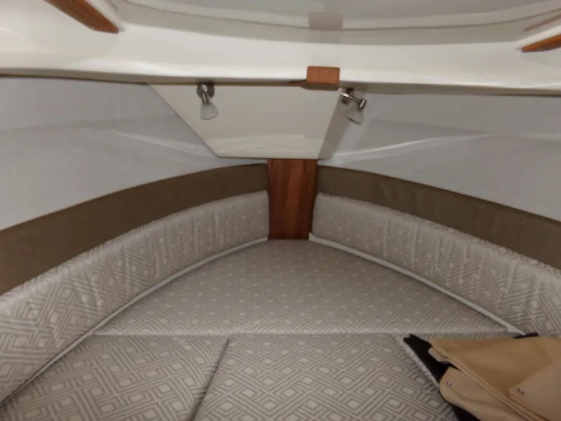 Slide: The Image of Ranger Tug R-27 2021 - 47