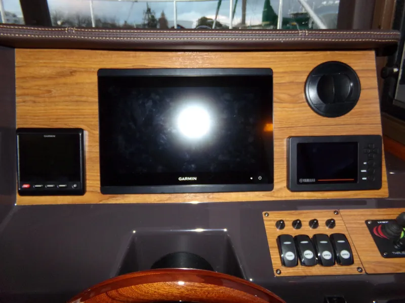 Slide: The Image of Ranger Tug R-27 2021 - 51