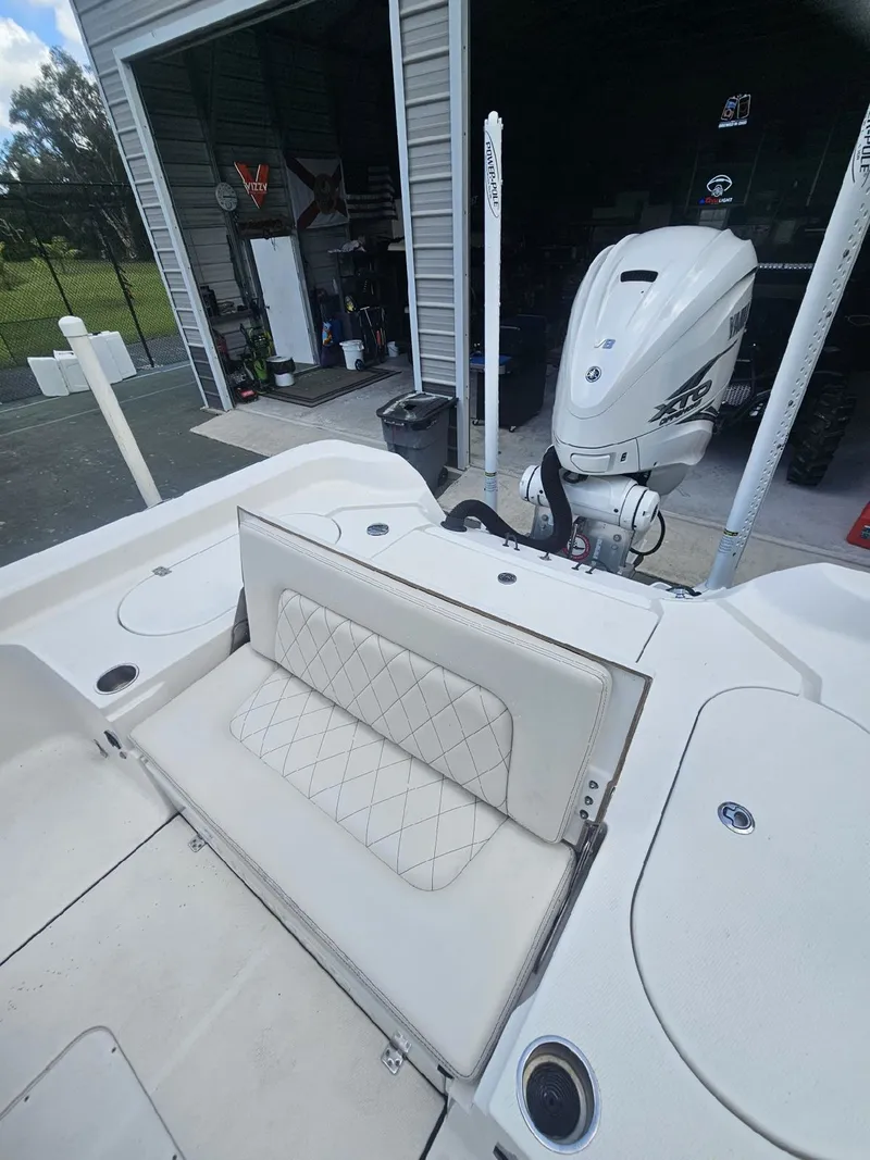 Slide: The Image of Blue wave 28 Pure Bay 2022 - 5