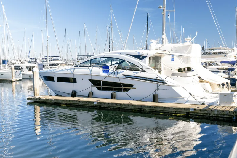 Slide: The Image of Cruisers Yachts 60 CANTIUS 2021 - 2