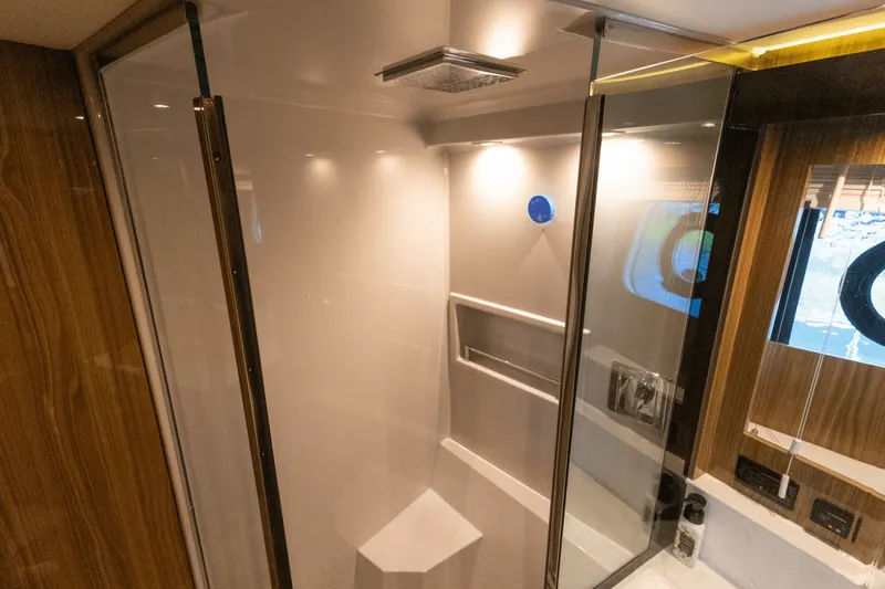 Slide: The Image of Cruisers Yachts 60 CANTIUS 2021 - 24