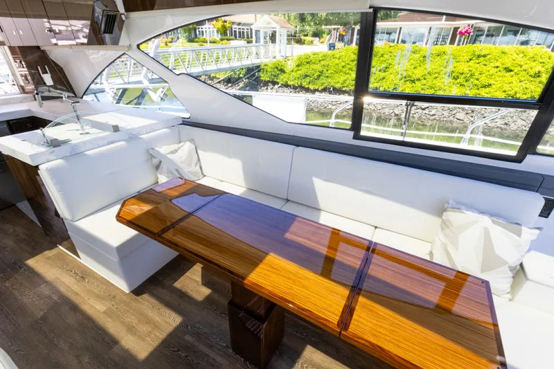 Slide: The Image of Cruisers Yachts 60 CANTIUS 2021 - 9