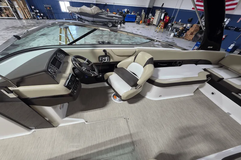 Slide: The Image of Regal 2500 2015 - 5