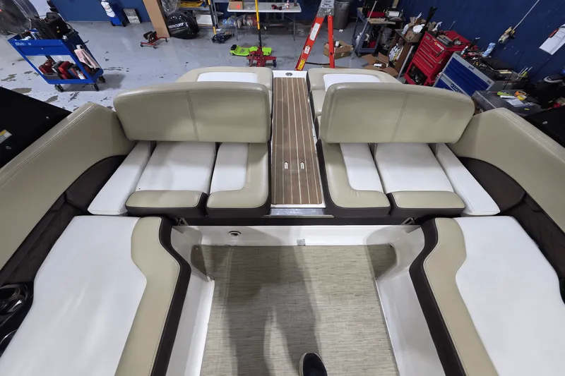 Slide: The Image of Regal 2500 2015 - 8