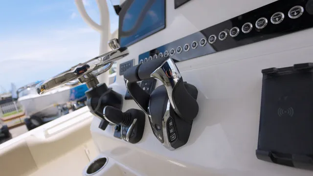 Slide: The Image of Key West Boats 291 FS 2025 - 8