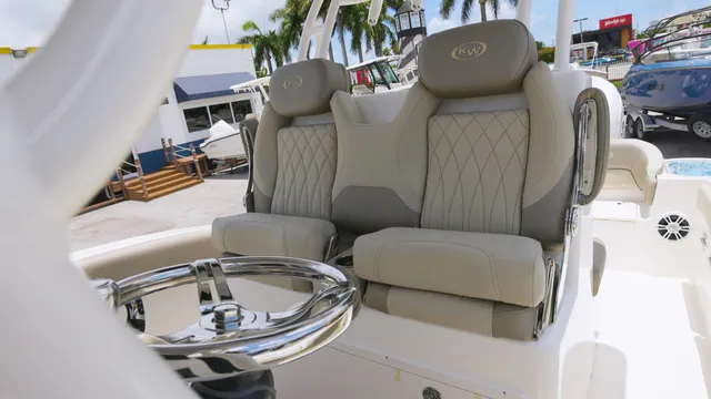 Slide: The Image of Key West Boats 291 FS 2025 - 11