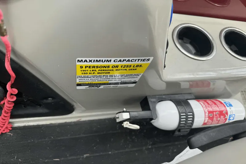 Slide: The Image of Barletta L21U 2019 - 7